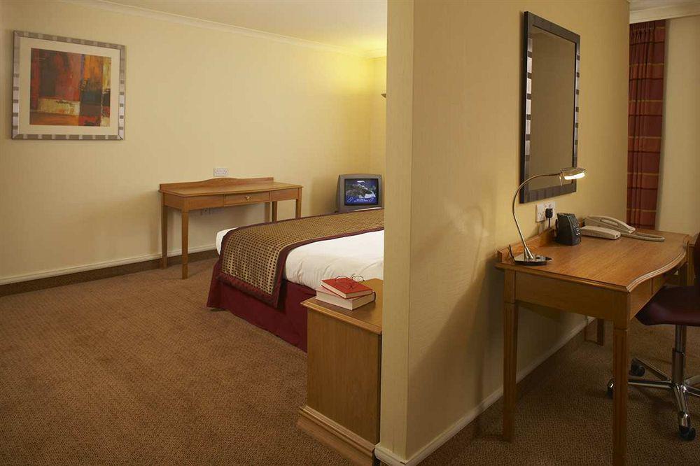 Holiday Inn Express Portsmouth - North By Ihg Phòng bức ảnh