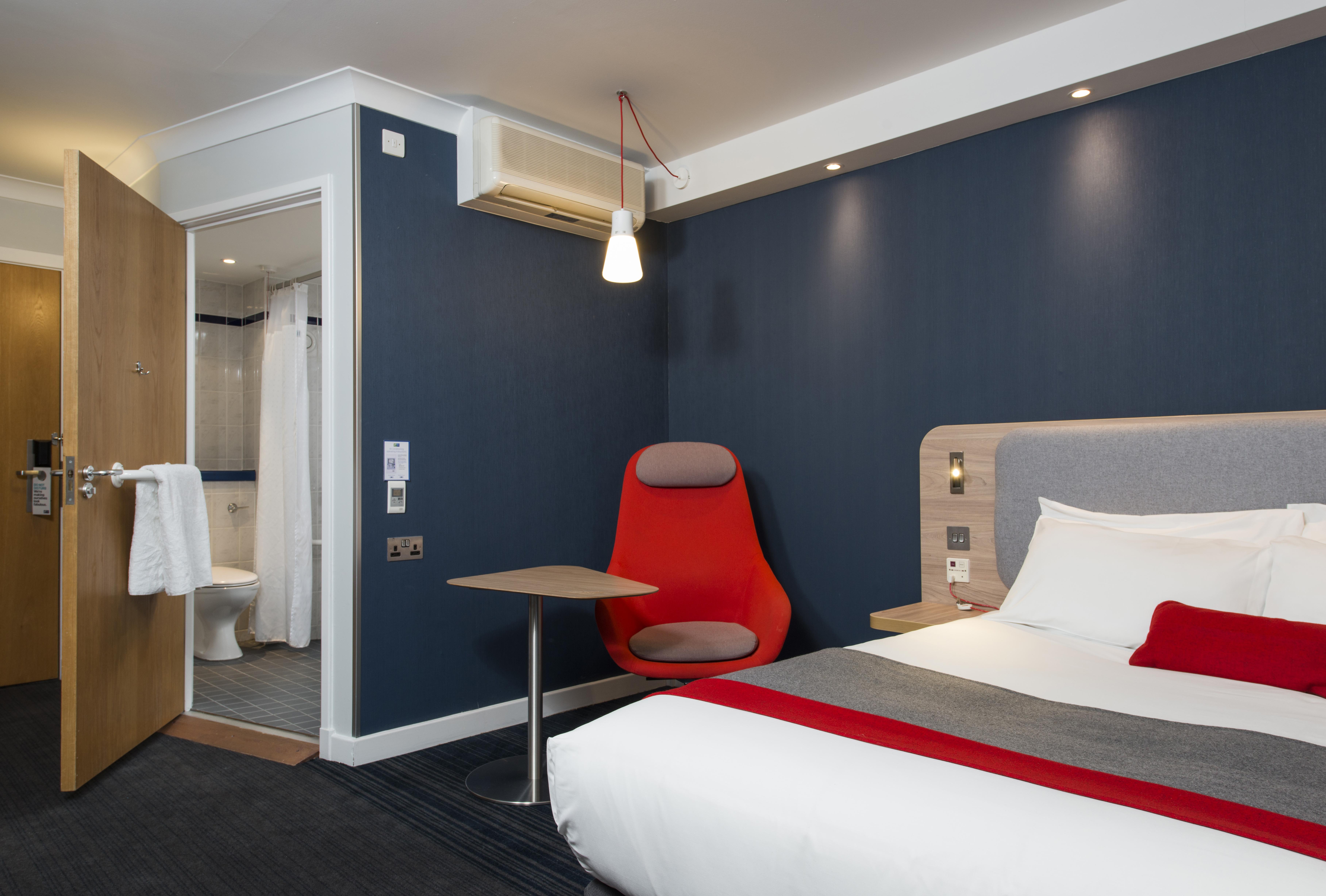 Holiday Inn Express Portsmouth - North By Ihg Ngoại thất bức ảnh