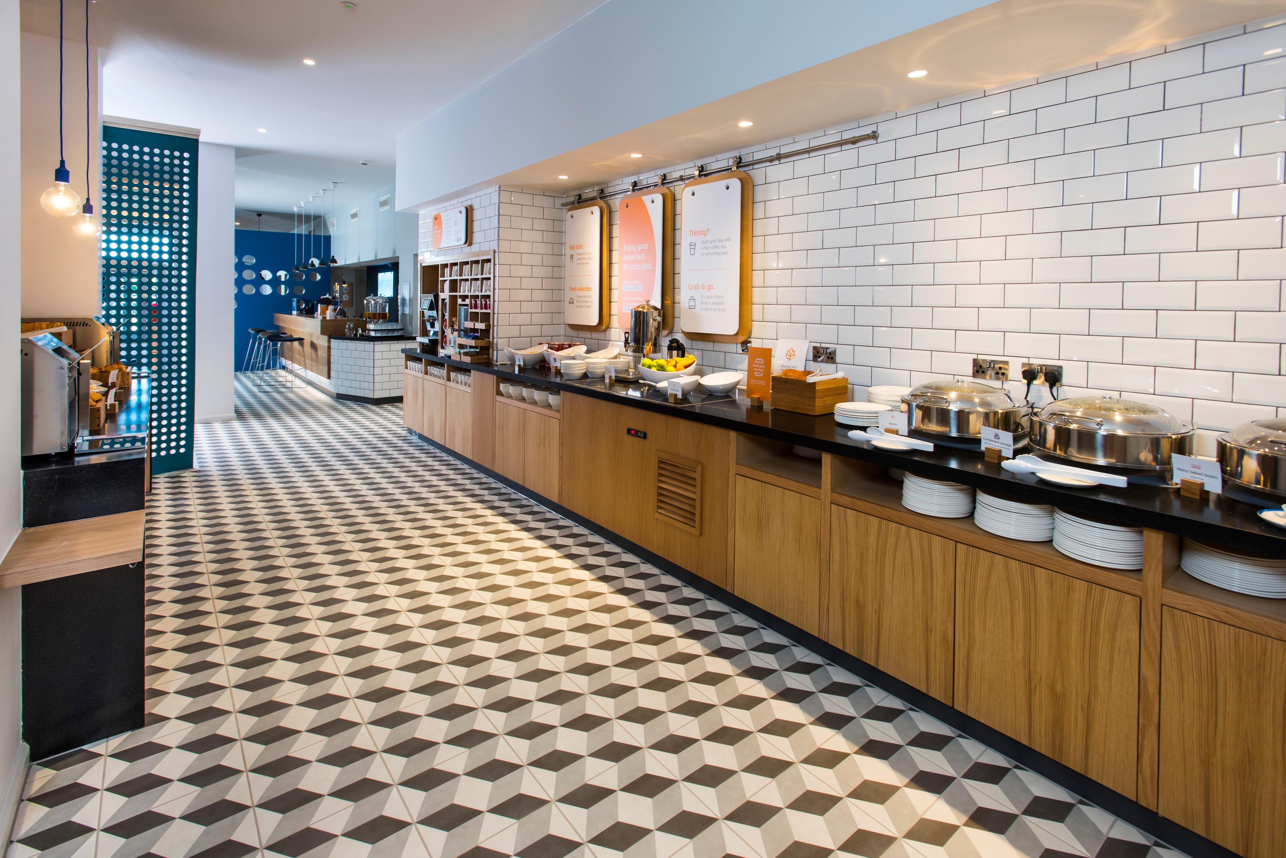 Holiday Inn Express Portsmouth - North By Ihg Ngoại thất bức ảnh