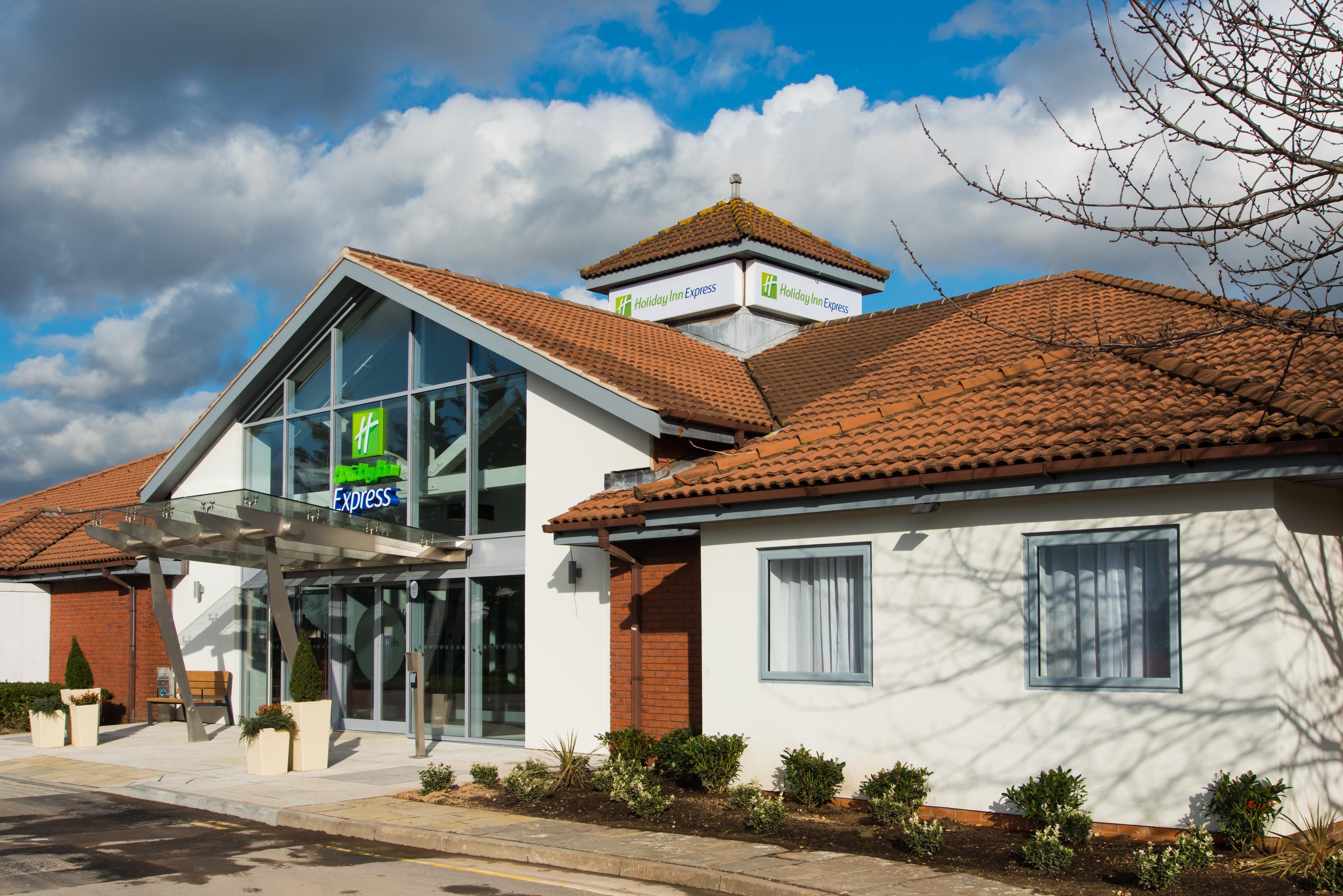 Holiday Inn Express Portsmouth - North By Ihg Ngoại thất bức ảnh