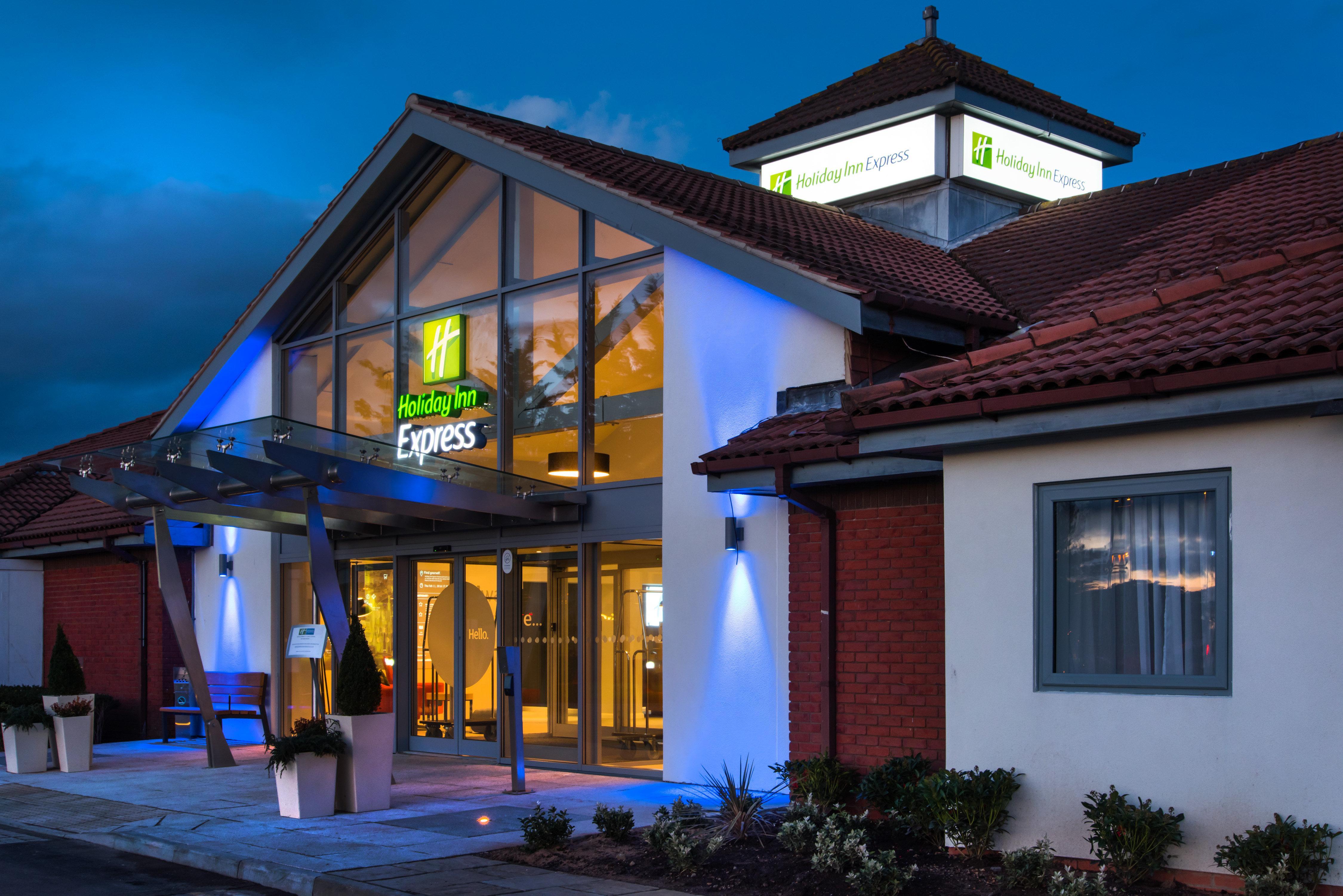 Holiday Inn Express Portsmouth - North By Ihg Ngoại thất bức ảnh